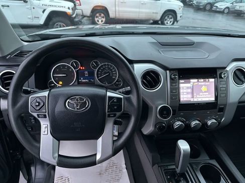 Used 2015 Toyota Tundra SR5 image 13