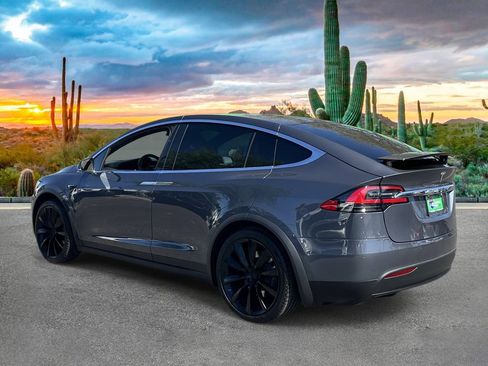 Used 2020 Tesla Model X Long Range AWD/4WD image 5