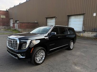 Used 2025 GMC Yukon XL Denali w/ Advanced Technology Package