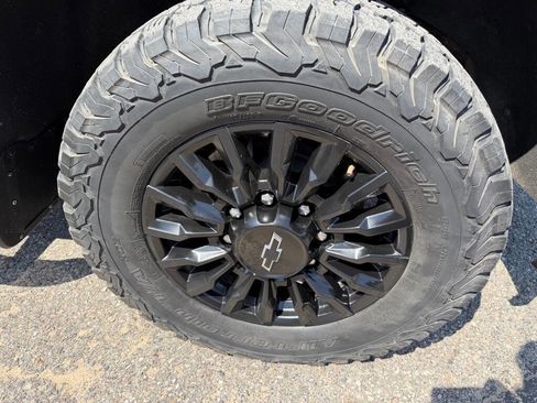 Used 2022 Chevrolet Silverado 2500 LT w/ Convenience Package AWD/4WD image 50