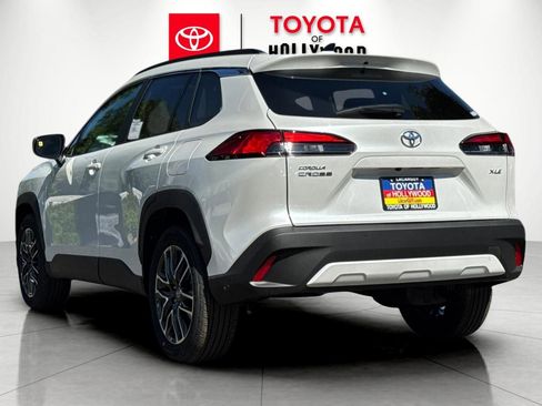New 2026 Toyota Corolla Cross XLE image 6