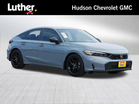 Used 2025 Honda Civic Sport image 1