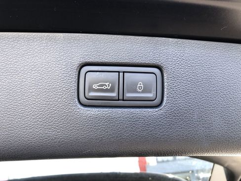 Used 2024 Genesis GV80 2.5T image 10