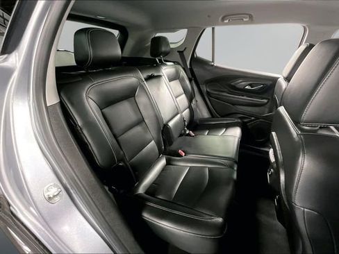 Used 2024 GMC Terrain SLT AWD/4WD image 23