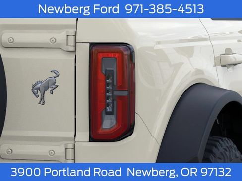 New 2026 Ford Bronco Outer Banks AWD/4WD image 23