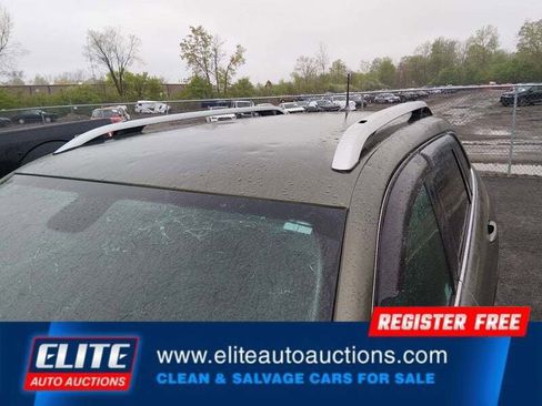 Used 2019 Jeep Cherokee Latitude Plus w/ Comfort/Convenience Group AWD/4WD image 34
