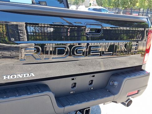 New 2025 Honda Ridgeline RTL image 17