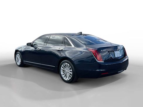 Used 2017 Cadillac CT6 2.0T RWD image 3