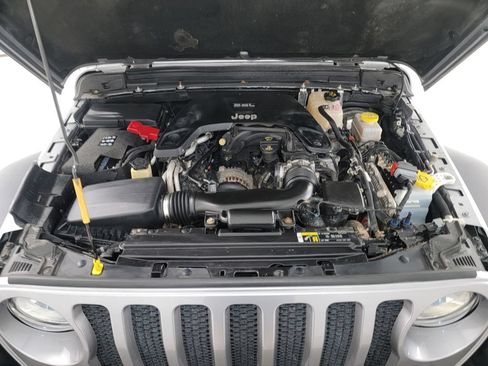 Used 2018 Jeep Wrangler Unlimited Sport S AWD/4WD image 24