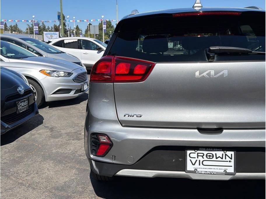 Used 2022 Kia Niro LXS FWD image 20