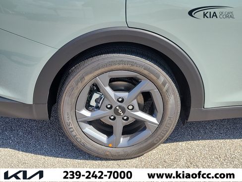 New 2026 Kia K4 FWD image 9