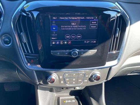 Certified 2023 Chevrolet Traverse LT image 21