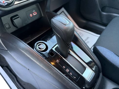 Used 2023 Nissan Versa SV w/ Trunk Package image 20