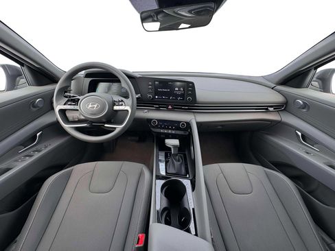 New 2026 Hyundai Elantra Blue FWD image 13