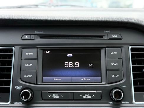 Used 2016 Hyundai Sonata SE image 27