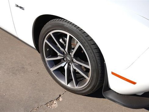 Used 2023 Dodge Challenger R/T image 10