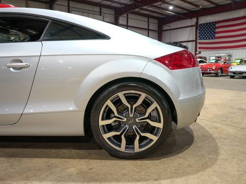 Used 2009 Audi TT 2.0T Premium Plus FWD image 5