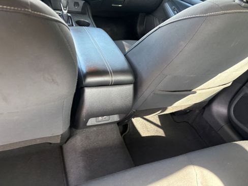 Used 2025 Nissan Altima 2.5 SV FWD image 23