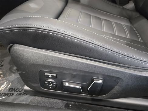 New 2026 BMW M2 w/ Lighting Package image 24