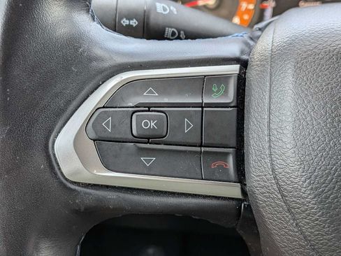Used 2022 Jeep Compass Latitude w/ Convenience Group AWD/4WD image 23