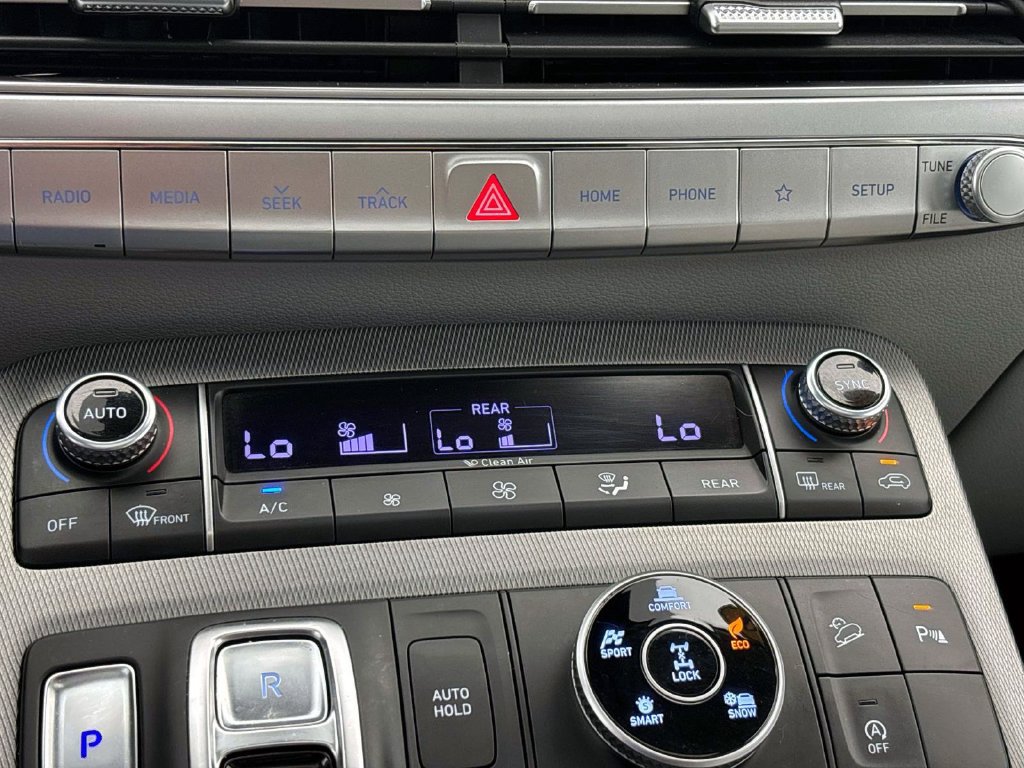 Used 2020 Hyundai Palisade SEL w/ Convenience Package AWD/4WD image 25