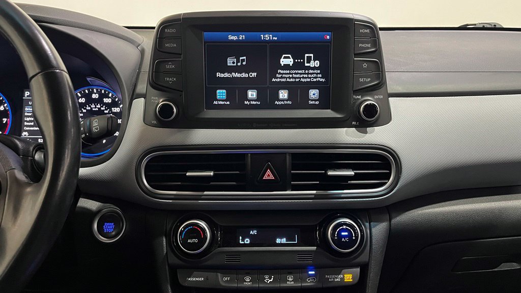 Used 2021 Hyundai Kona Limited w/ Cargo Package AWD/4WD image 19