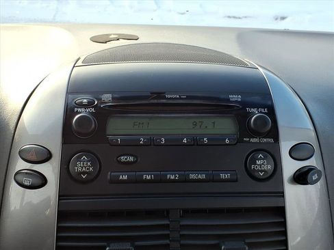 Used 2006 Toyota Sienna CE image 16