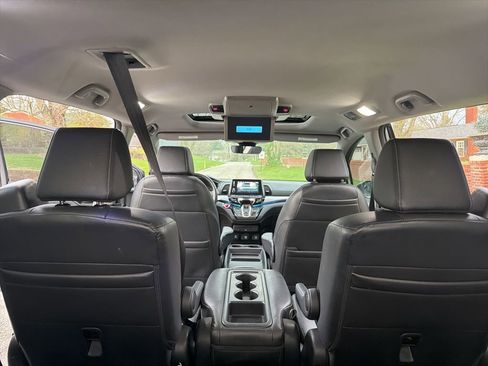 Used 2021 Honda Odyssey Touring image 18