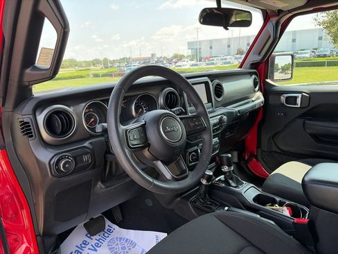 Used 2023 Jeep Wrangler Unlimited Sport AWD/4WD image 42