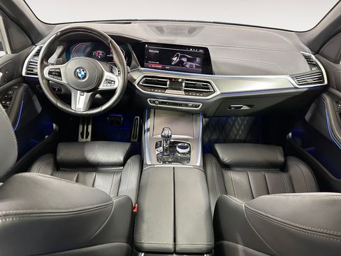 Used 2022 BMW X5 xDrive40i w/ M Sport Package image 8