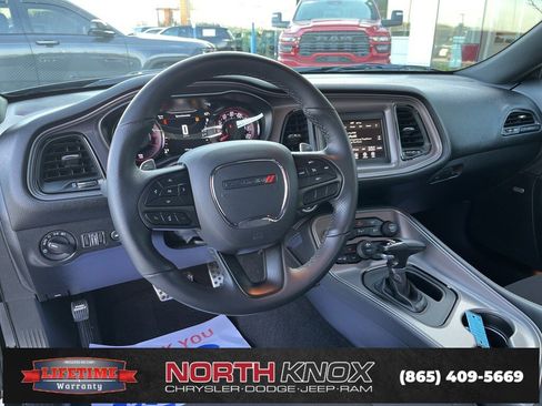 Used 2023 Dodge Challenger R/T w/ Blacktop Package image 9
