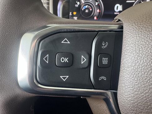 New 2026 RAM 2500 Laramie AWD/4WD image 12