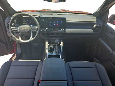 Used 2026 Chevrolet Colorado Trail Boss AWD/4WD image 9