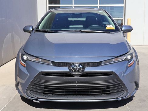 Used 2024 Toyota Corolla LE FWD image 5