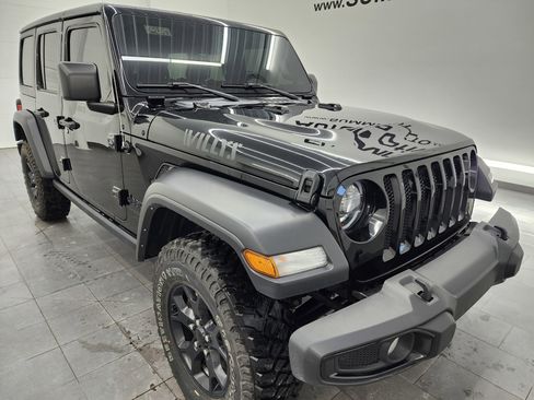 Used 2022 Jeep Wrangler Unlimited Sport image 2