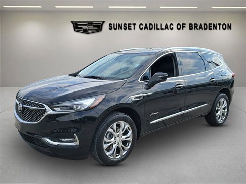Used 2021 Buick Enclave Avenir w/ Avenir Technology Package image 8