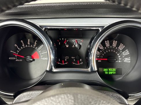 Used 2006 Ford Mustang GT Premium RWD image 19
