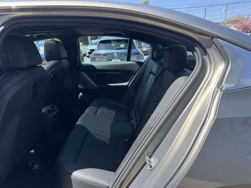 Certified 2026 BMW 530i xDrive w/ Premium Package image 11