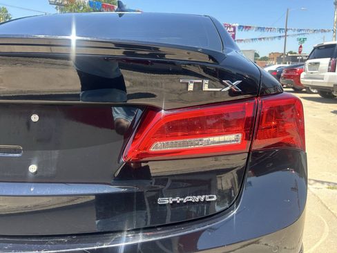 Used 2018 Acura TLX V6 SH-AWD w/ Advance Package image 7