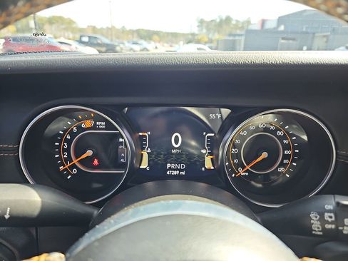 Used 2023 Jeep Wrangler Altitude image 24