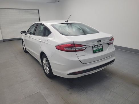 Used 2017 Ford Fusion S image 5