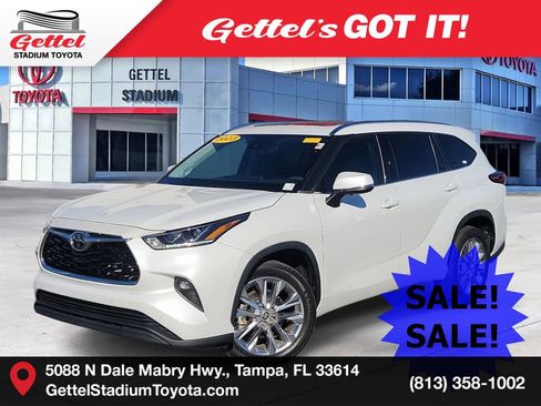 Used 2023 Toyota Highlander Limited image 1