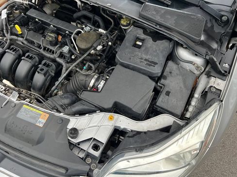 Used 2012 Ford Focus SE FWD image 35