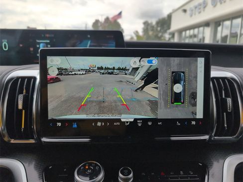 New 2025 Ford Expedition Platinum w/ Stealth Performance Package image 24