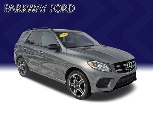 Used 2019 Mercedes-Benz GLE 43 AMG GLE 43 AMG image 4