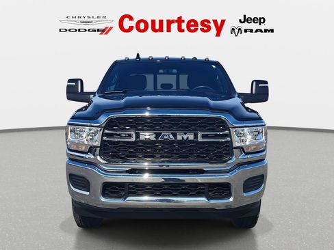 Certified 2024 RAM 2500 Tradesman w/ Chrome Appearance Group image 9