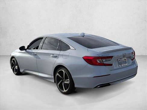 Used 2018 Honda Accord Sport image 7