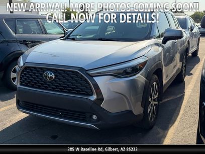 Used 2022 Toyota Corolla Cross XLE w/ Convenience Package
