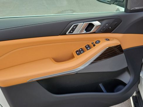 Certified 2026 BMW X5 sDrive40i image 18