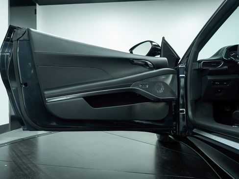 New 2025 Lotus Emira image 16